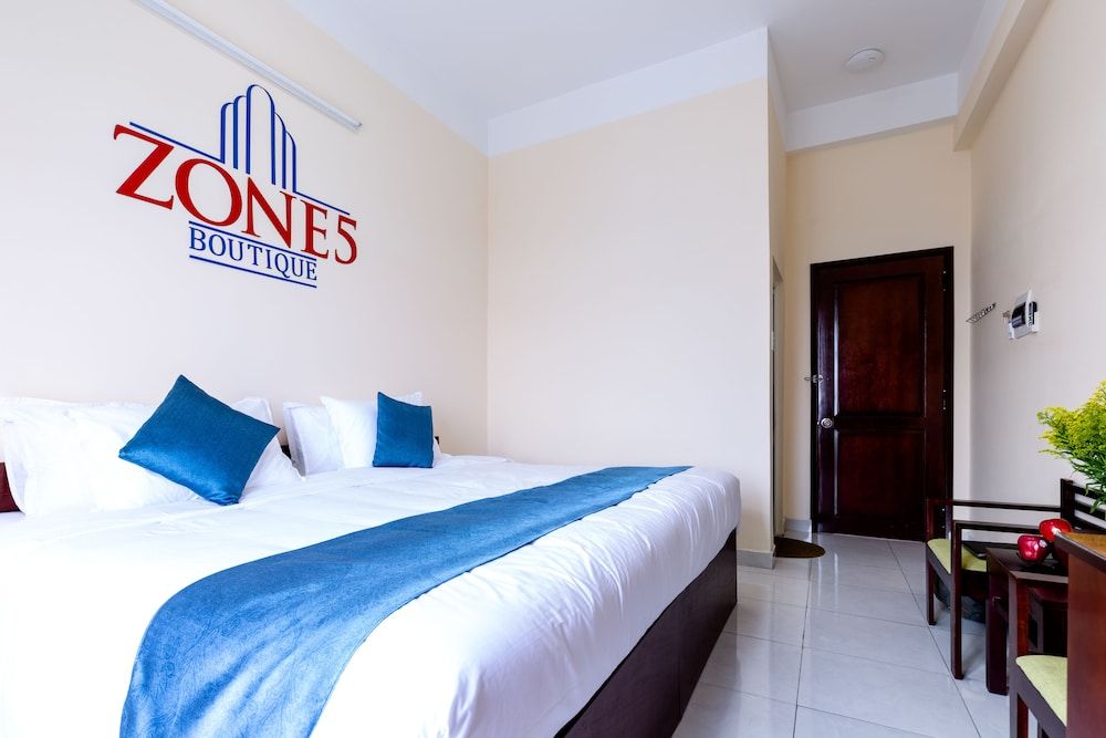 Zone 5 Boutique Hotel Family Room (2 Beds) 2