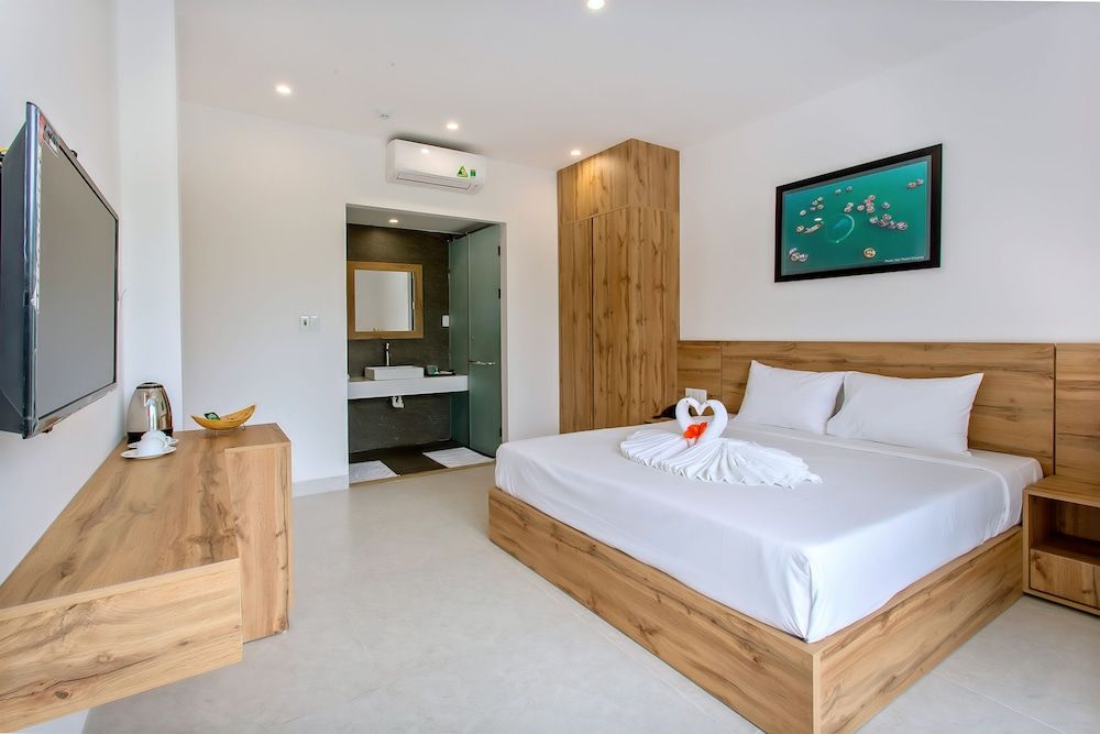 undefined La Serenata Villa Hoi An