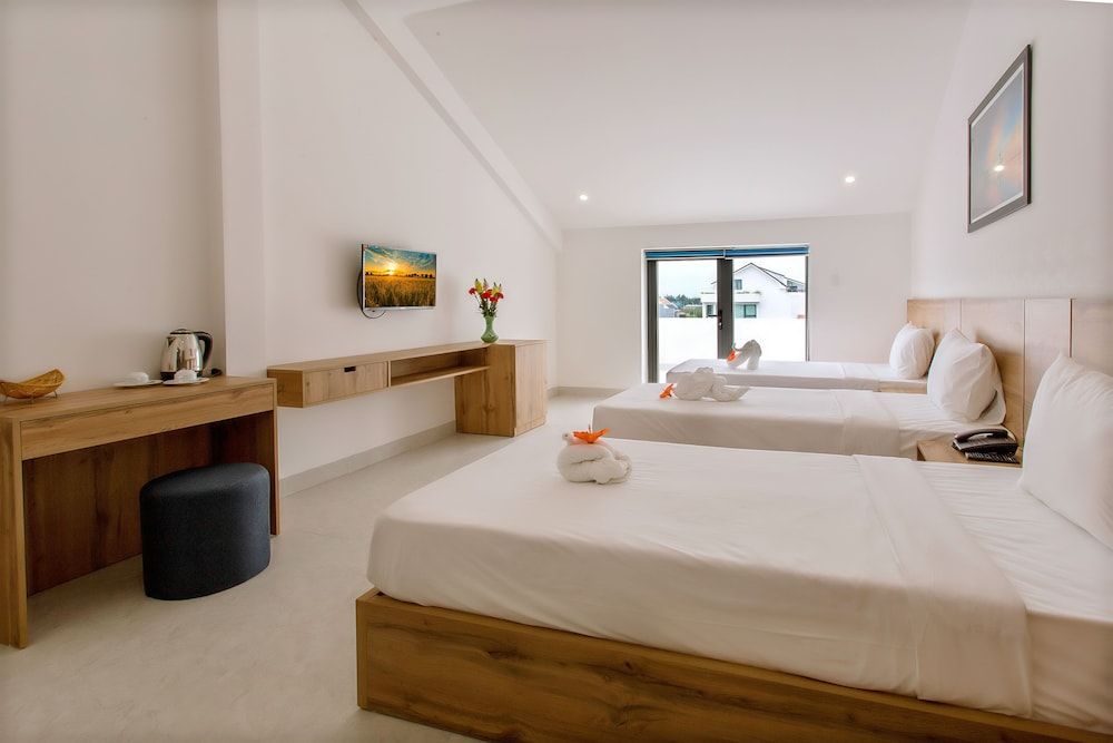 undefined La Serenata Villa Hoi An 9