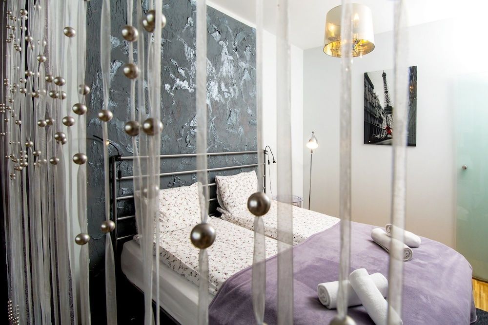 undefined erApartments Chłodna 3