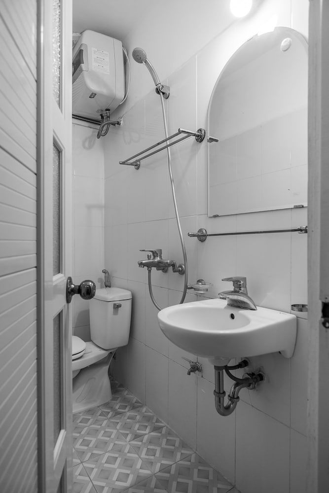 undefined Mom's House Hostel 9