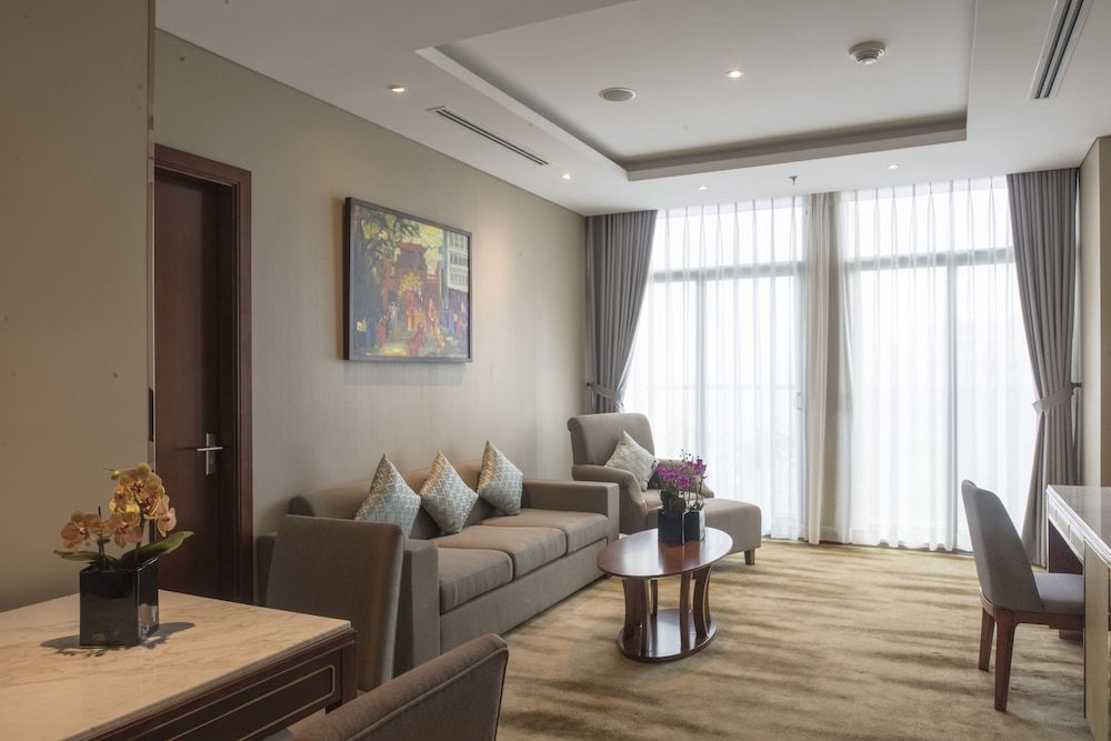 Wyndham Garden Hanoi Junior Suite, 1 King Bed, Non Smoking 5