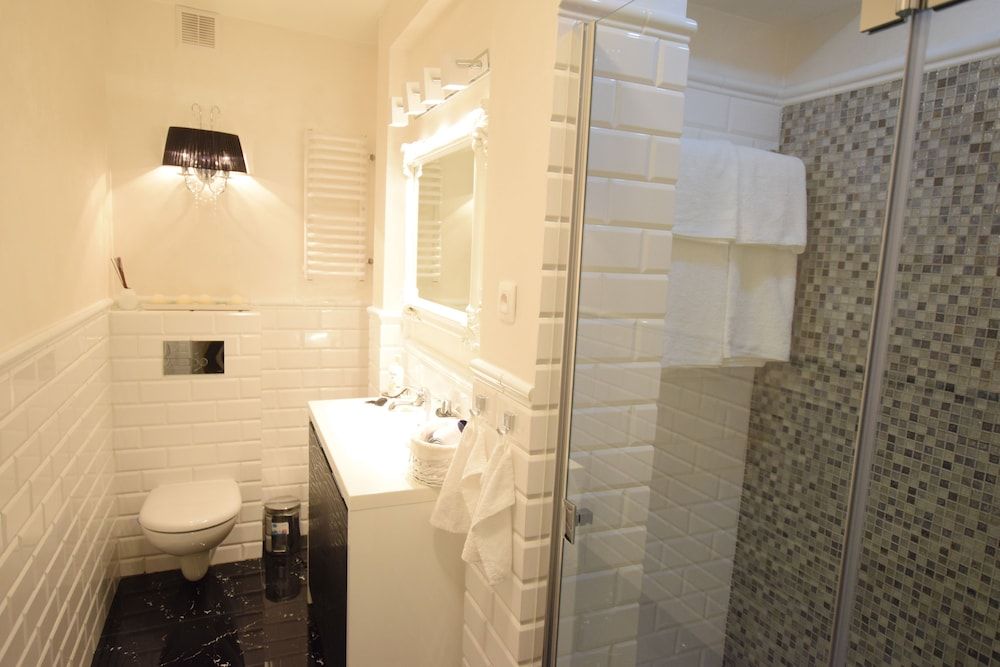 Elegant Apartment Foksal Deluxe Apartment 14