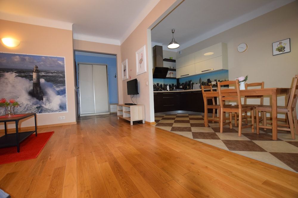 undefined Elegant Apartment Old Town III 10