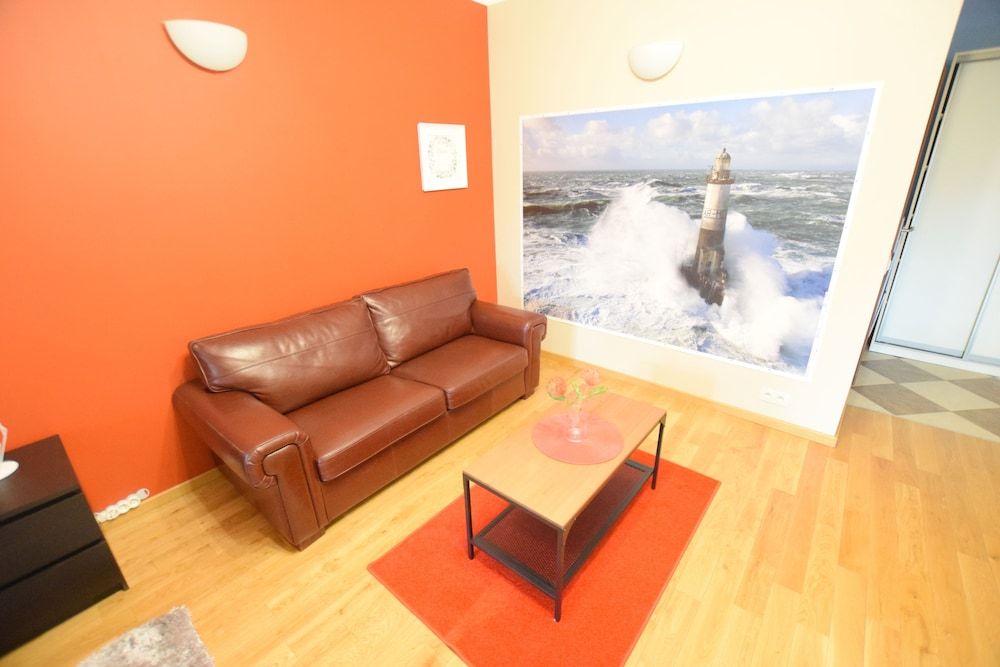 undefined Elegant Apartment Old Town III 4