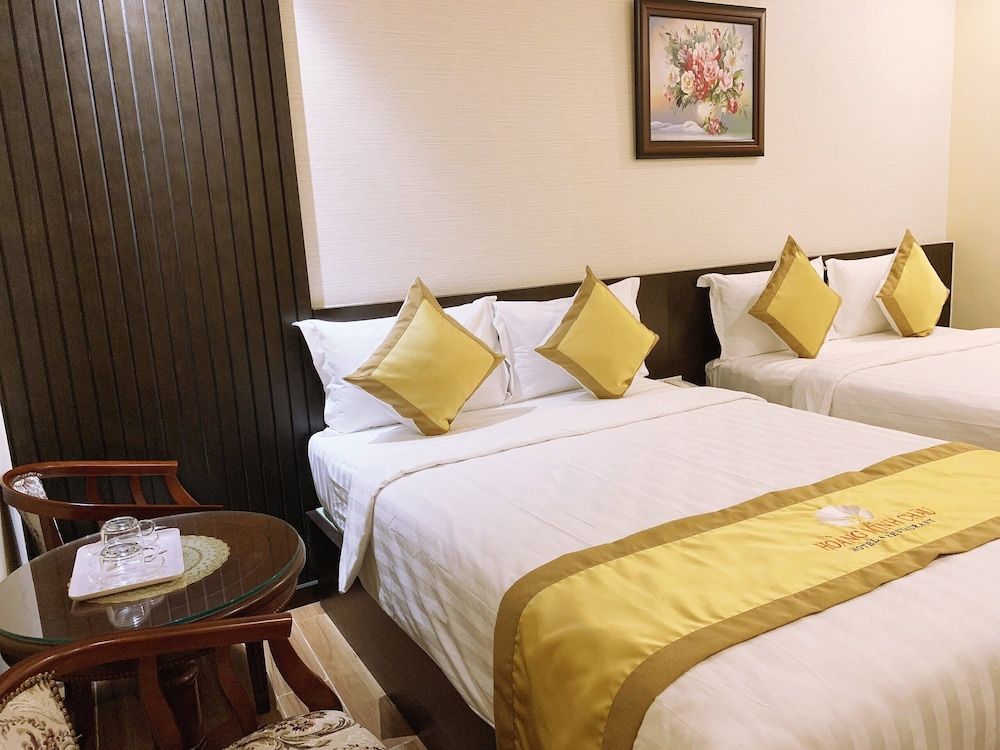 Hoang Minh Chau Ba Trieu Hotel Standard Family Room without Window 3