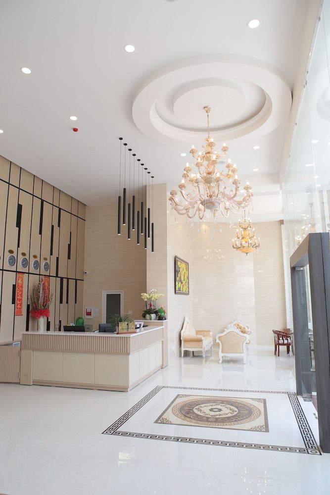 undefined Hoang Minh Chau Ba Trieu Hotel 8