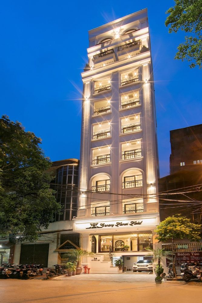 undefined Canary Hanoi Hotel 2