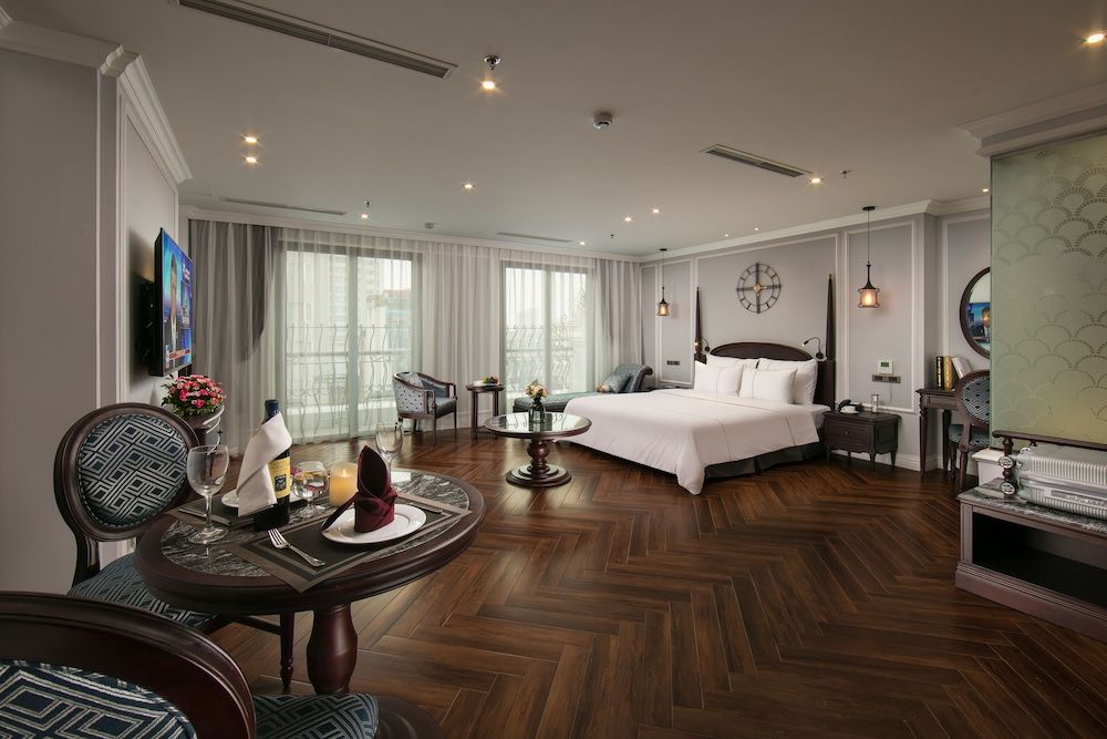 undefined Canary Hanoi Hotel