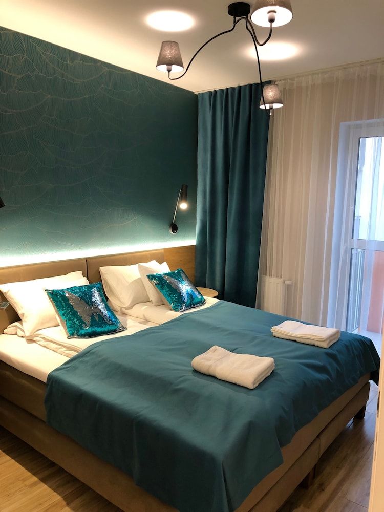 OldTown deLuxe Deluxe Apartment, 1 King Bed with Sofa bed, Courtyard View 5