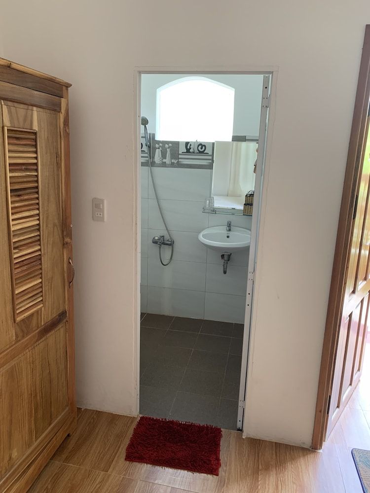 undefined Bungalow Tai Phat 10