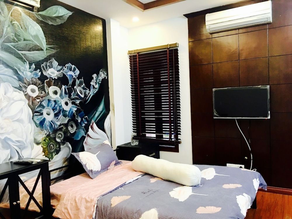 Awa Downtown Hostel Family Suite, Balcony