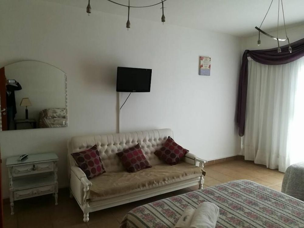 Apartment (5)