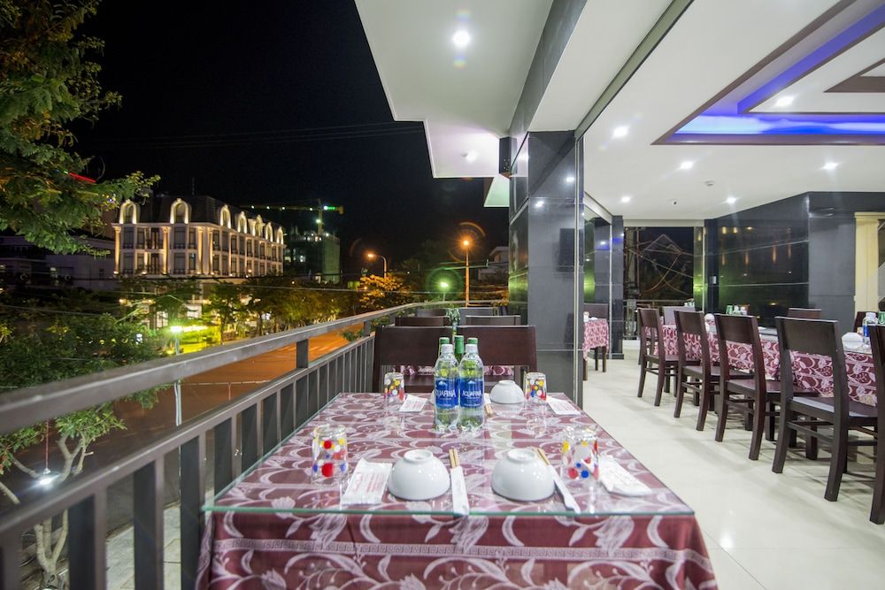 undefined Hong Chau Hotel 8