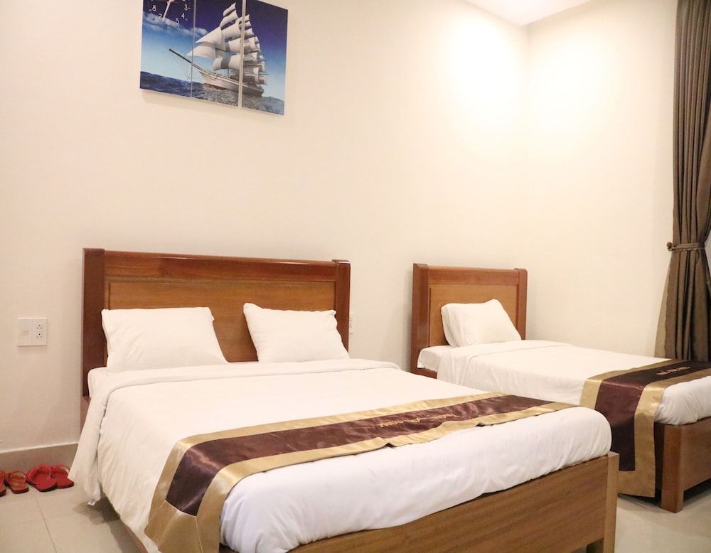 undefined Phuc Ngoc Hotel 7