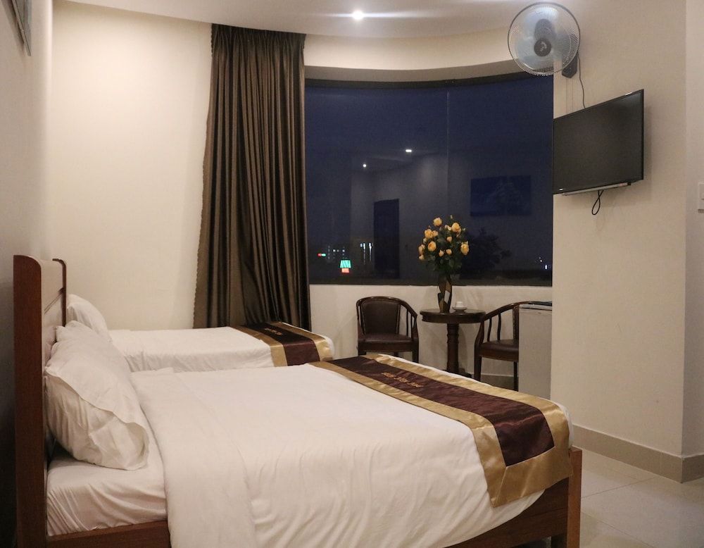 undefined Phuc Ngoc Hotel 8