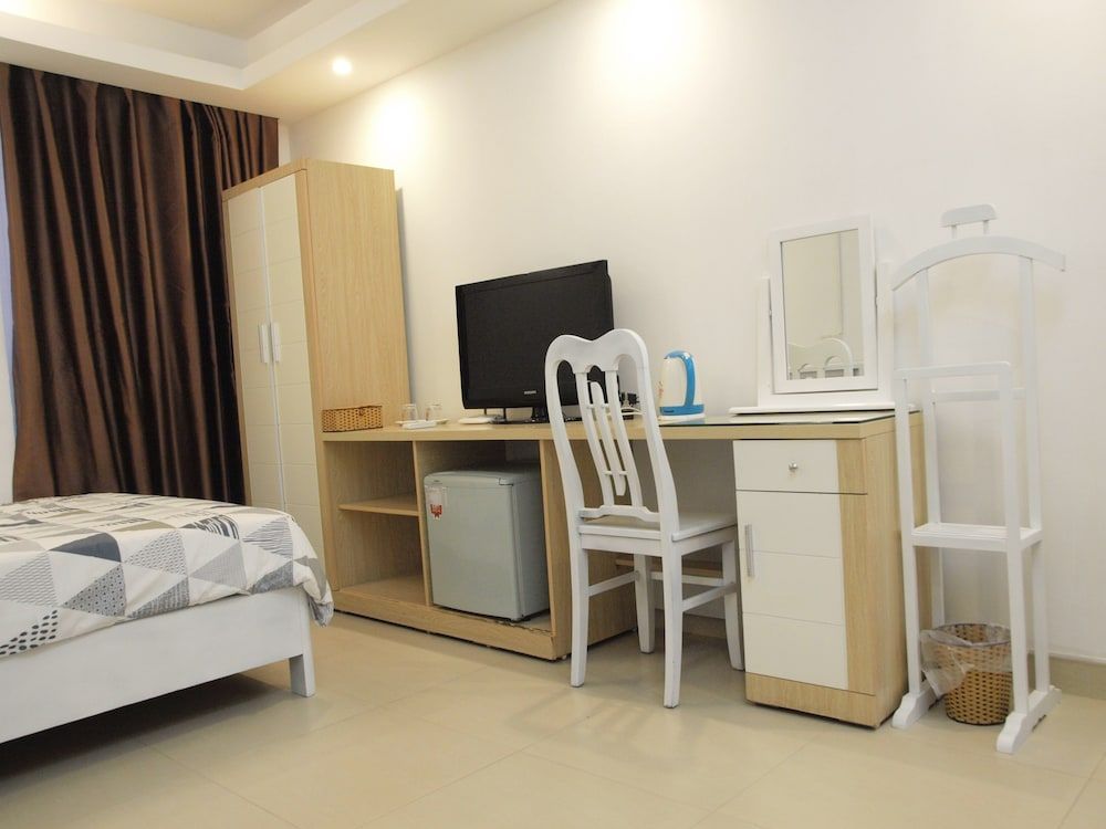 undefined Glory Inn 7