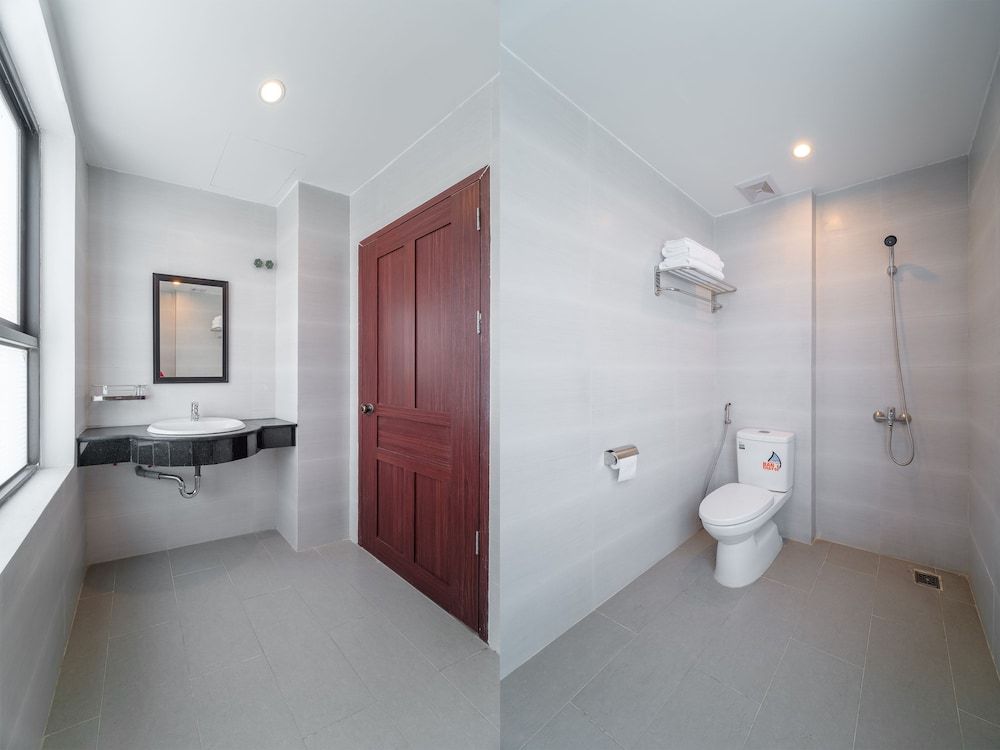 Capital O 215 An Duc Hotel Da Nang Superior Double Room 6