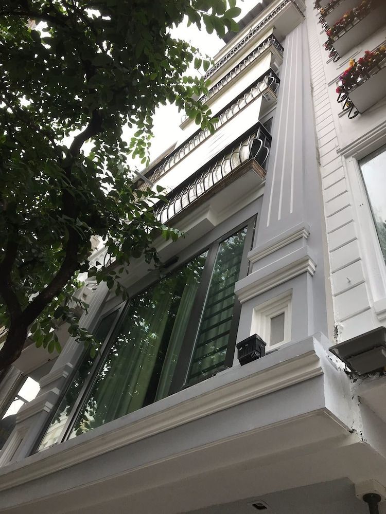 undefined D Hanoi 4