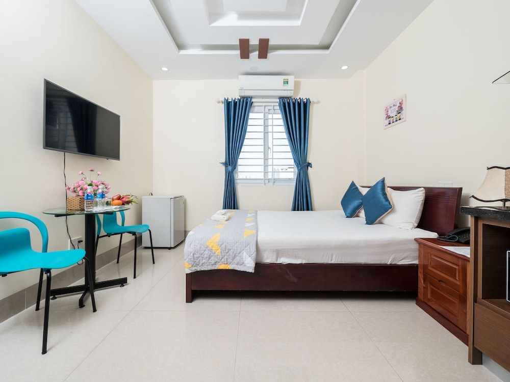 Johnny Hotel Deluxe Suite, City View 3