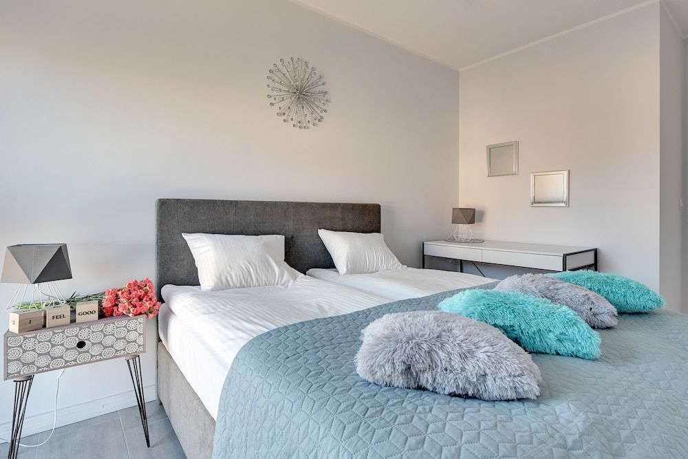 undefined Boutique Residence - Old Town Riverside 4