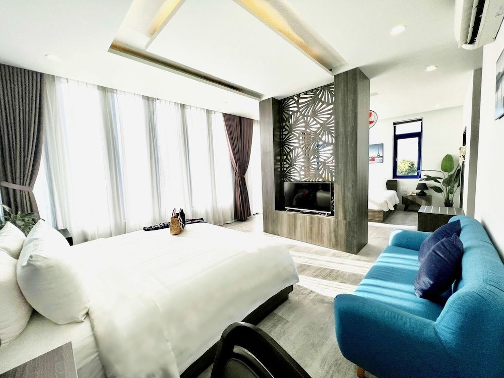 undefined Chez Mimosa Hoi An Blue Villa