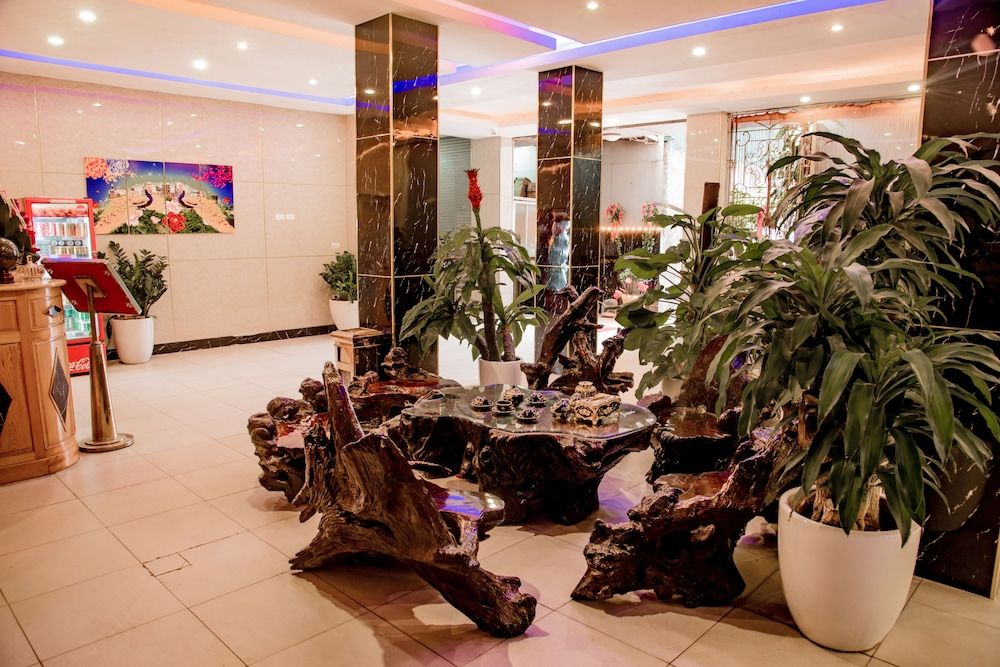 undefined OYO 1143 Thu Giang Hotel 2