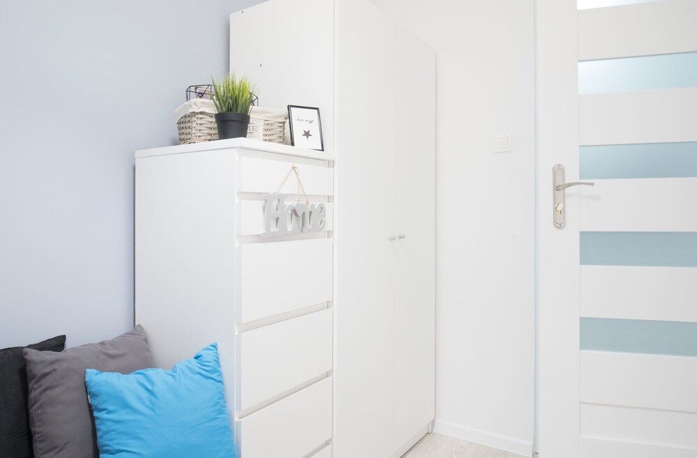 undefined Variete Station 6