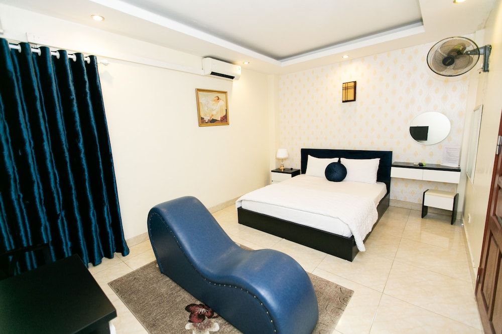 Hoa Lan Hostel Classic Double Room, 1 Queen Bed 4