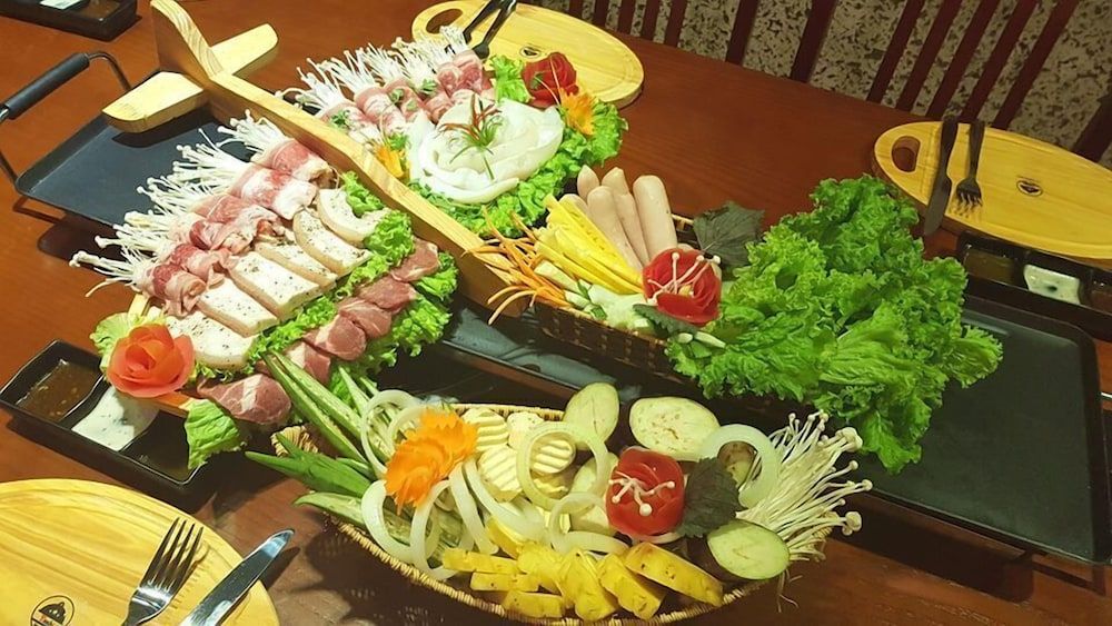 undefined Dollar Homestay & Travel 6