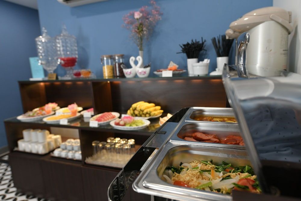 undefined Hanoi Elpis Central Hotel 9