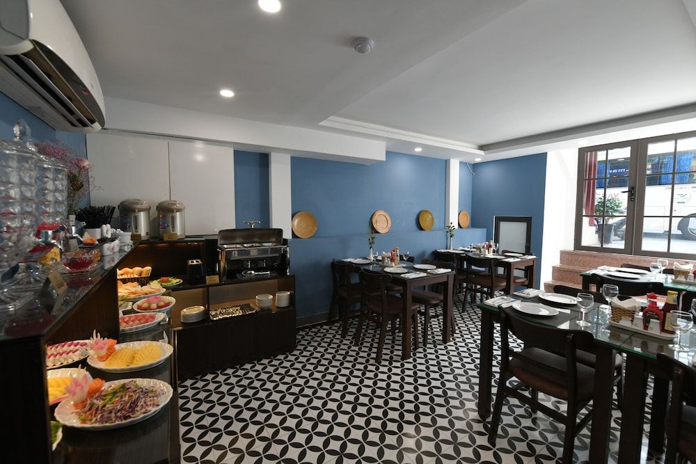 undefined Hanoi Elpis Central Hotel 7