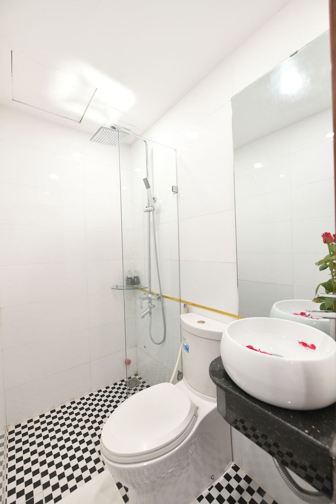 Hanoi Elpis Central Hotel Superior Double Room 7