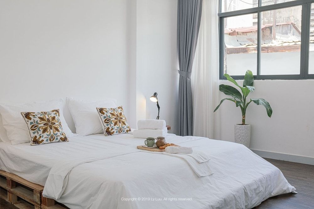 undefined Justay Bui Vien 9