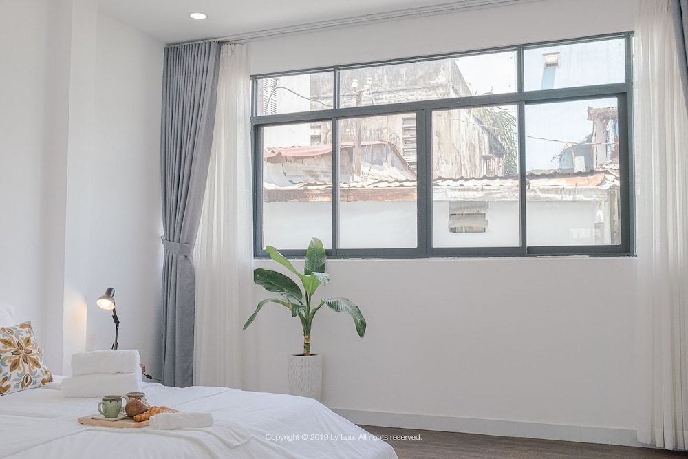 undefined Justay Bui Vien 3