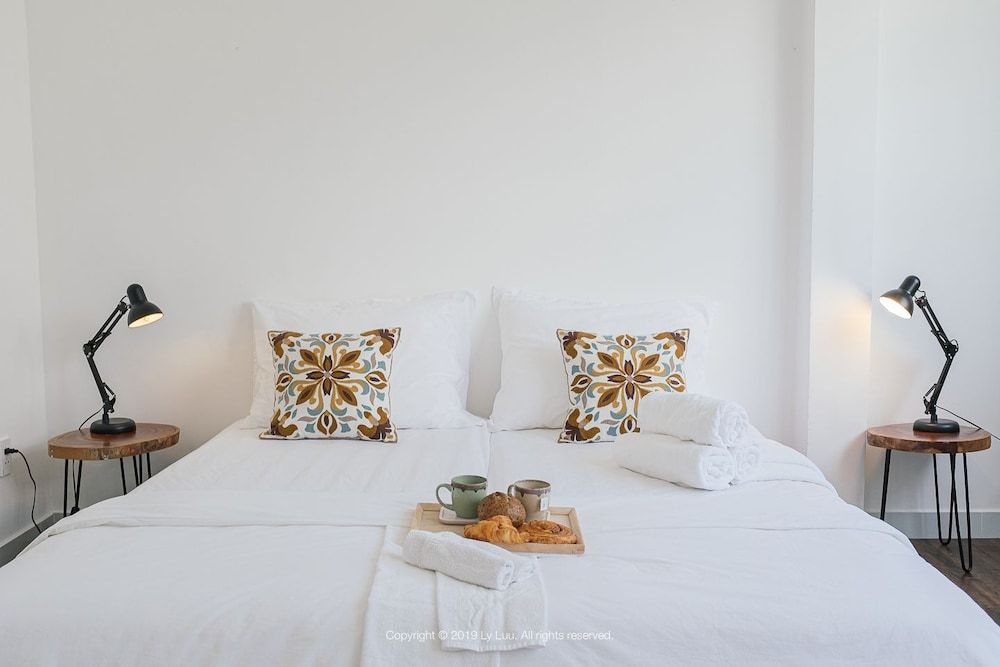 undefined Justay Bui Vien