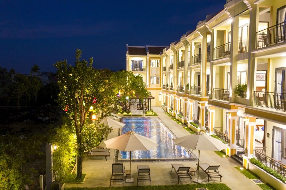 undefined A Hand Up Villas
