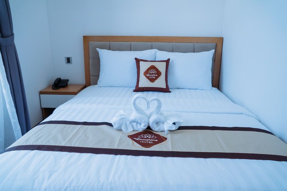 undefined Sunshine Hotel 7