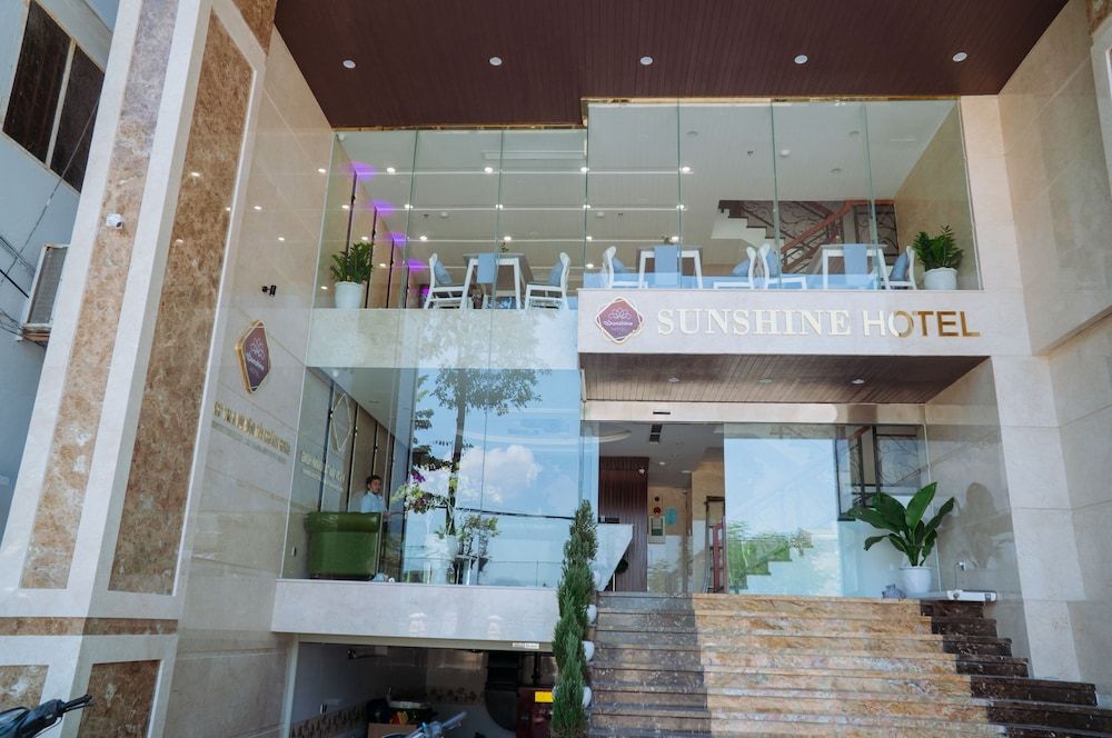 undefined Sunshine Hotel 2