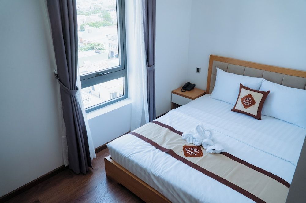 Sunshine Hotel Single Room 5