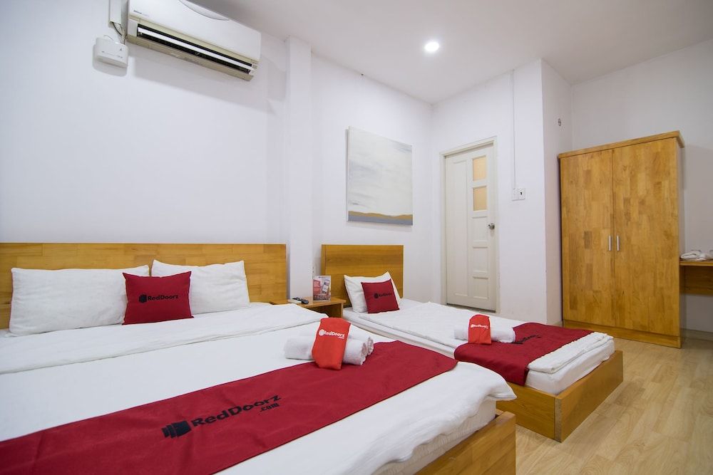undefined Reddooz Near Nguyen Hue Walking Street 2 - Hostel 4