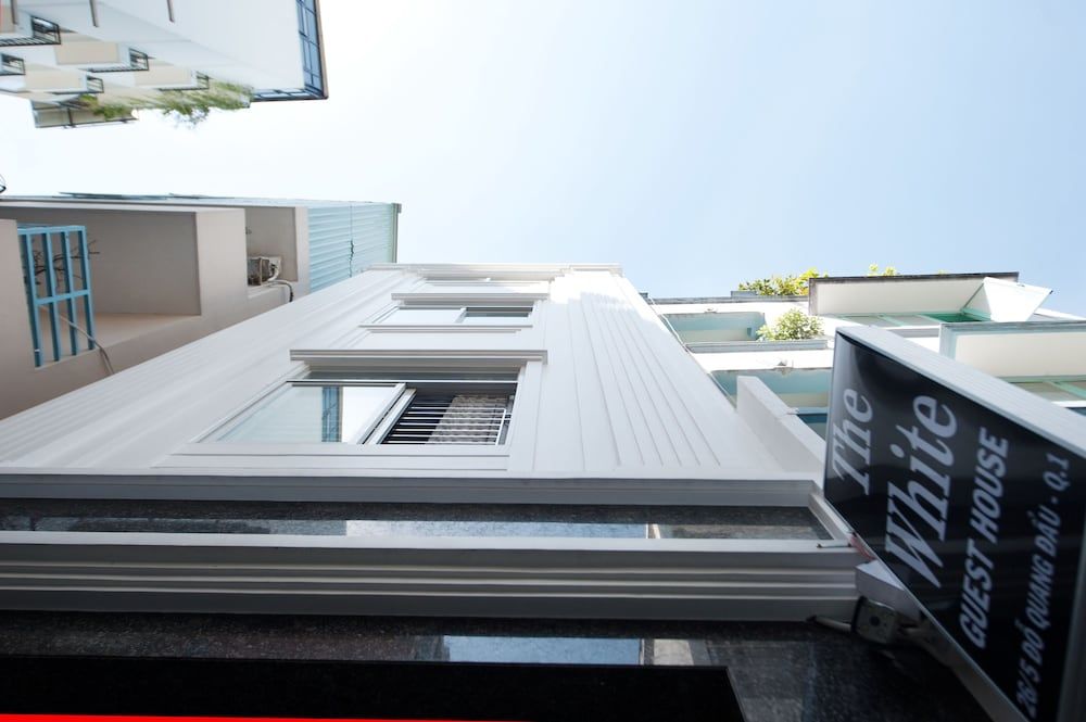 undefined The White House 3