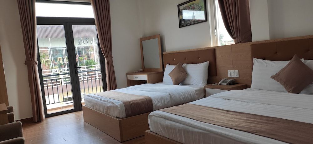 undefined 7S Hotel DTCentral 9