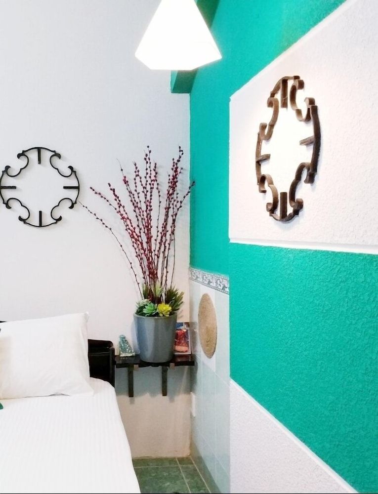 The An Nam Deluxe Studio 17