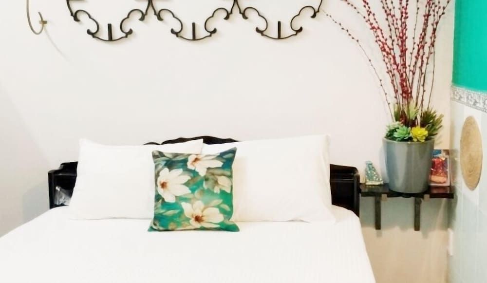 The An Nam Superior Studio 14