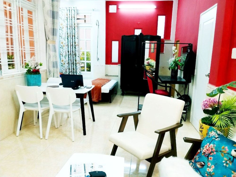 The An Nam Deluxe Studio 20