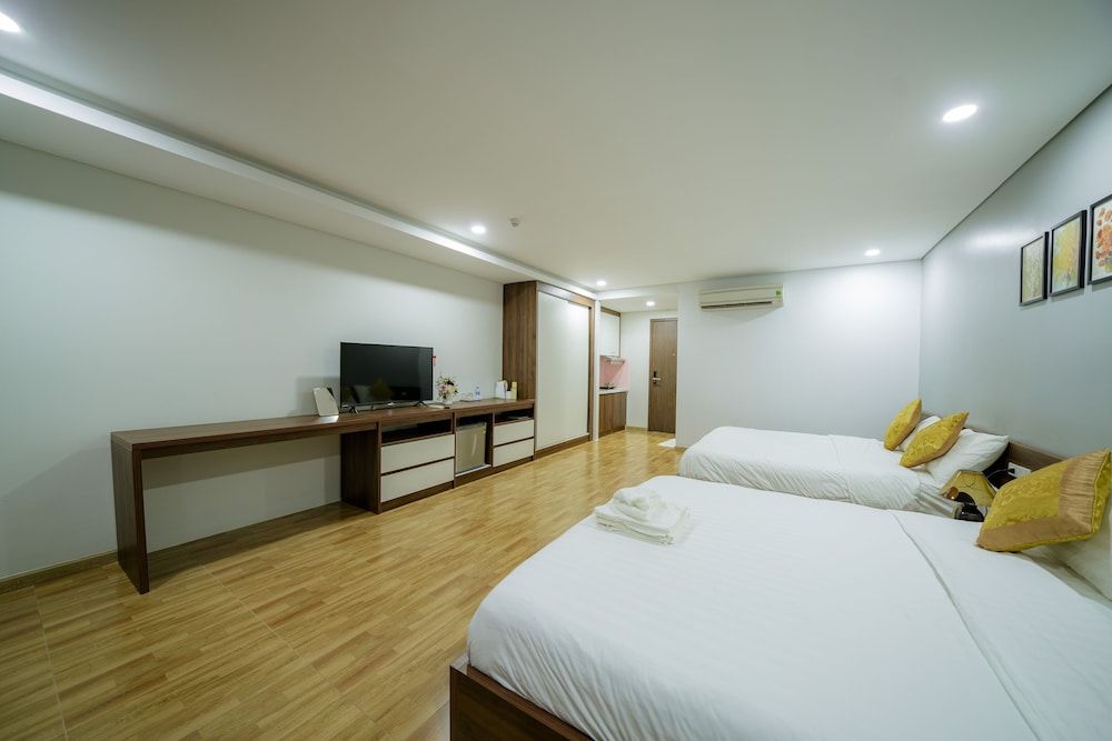 undefined Happy Apartment 10