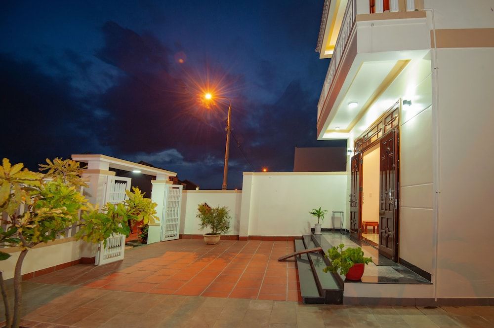 undefined Riverside Sunset Homestay Hoi An 10
