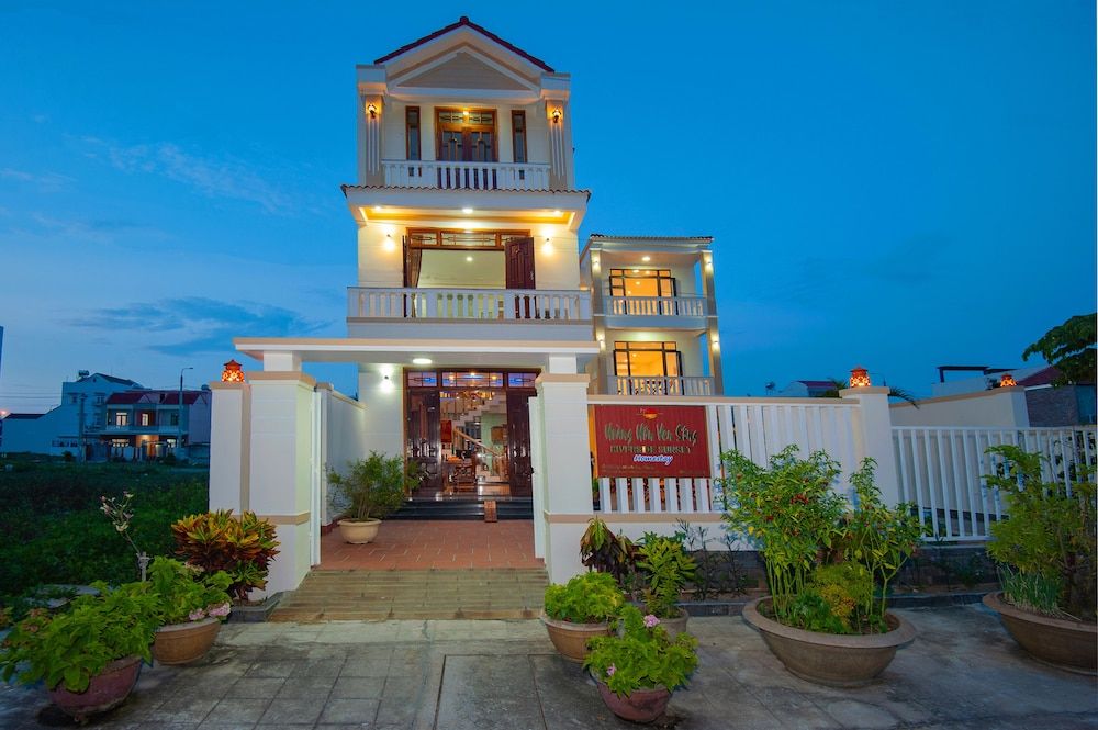 undefined Riverside Sunset Homestay Hoi An 7