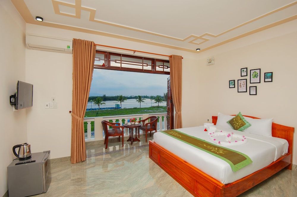 Riverside Sunset Homestay Hoi An Deluxe Double Room, 1 Double Bed, Non Smoking, River View 7